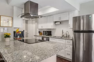 Photo #5: 6429739 Listing