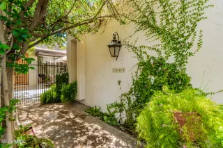 Photo #1: 6429800 Listing