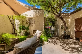 Photo #4: 6429800 Listing