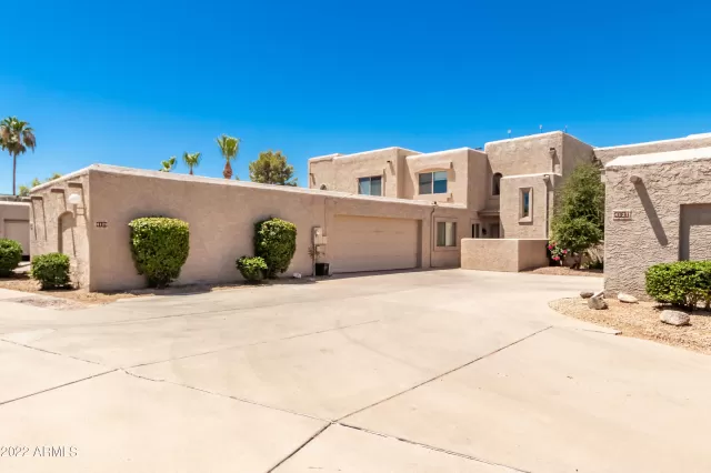 MLS: 6429820 Condo For Sale