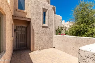 Photo #2: 6429820 Listing 