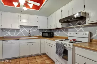 Photo #1: 6429832 Listing 