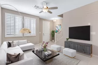 Photo #3: 6429892 Listing