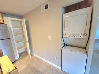 Photo #2: 6430019 Listing