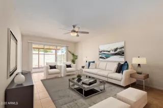 Photo #2: 6430039 Listing 