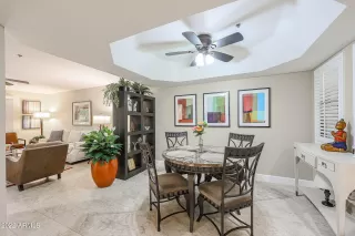 Photo #4: 6430309 Listing