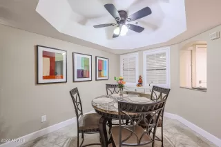 Photo #5: 6430309 Listing