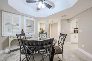 Photo #6: 6430309 Listing