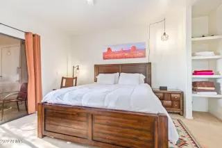 Photo #6: 6430674 Listing