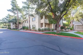 Photo #3: 6430837 Listing 