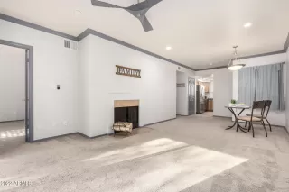 Photo #5: 6430837 Listing 