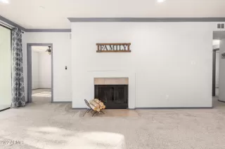 Photo #6: 6430837 Listing 