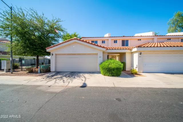 MLS: 6430986 Condo For Sale