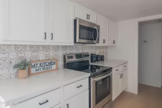 Photo #3: 6431322 Listing 