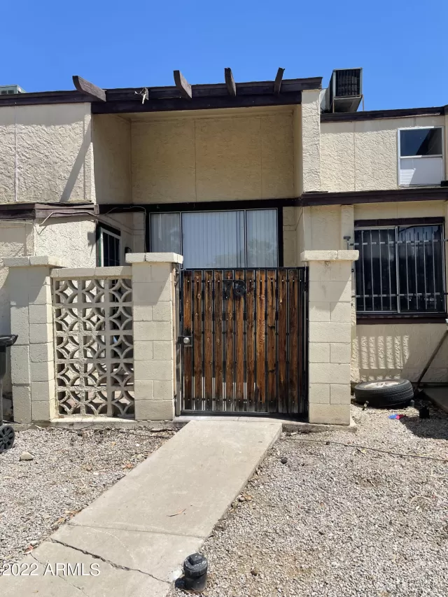 MLS: 6431453 Condo For Sale