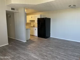 Photo #1: 6431453 Listing