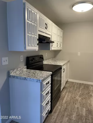 Photo #2: 6431453 Listing