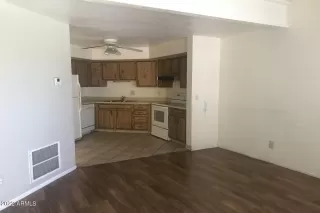 Photo #2: 6431527 Listing