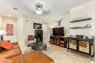 Photo #2: 6432026 Listing