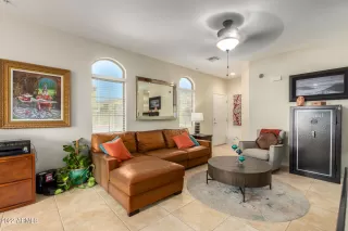 Photo #4: 6432026 Listing