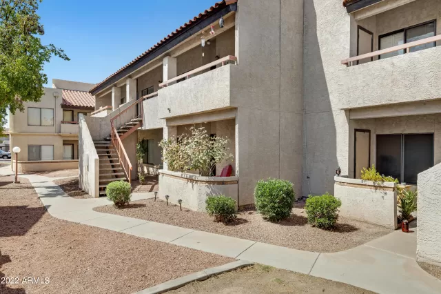 MLS: 6432439 Condo For Sale