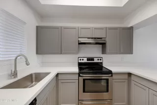 Photo #3: 6432439 Listing