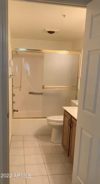 Photo #6: 6432613 Listing 