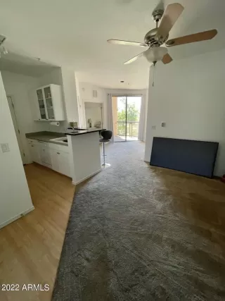 Photo #6: 6432658 Listing