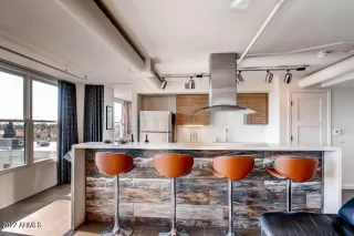 Photo #6: 6432772 Listing 