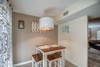 Photo #4: 6432915 Listing