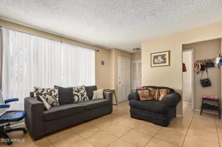 Photo #4: 6433164 Listing