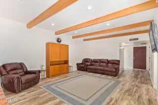 Photo #6: 6433574 Listing 