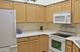 Photo #5: 6433609 Listing