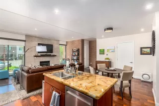 Photo #4: 6433630 Listing