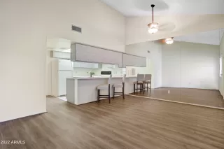 Photo #3: 6433693 Listing 