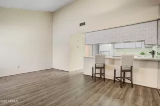 Photo #5: 6433693 Listing 