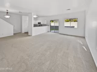 Photo #1: 6433752 Listing 