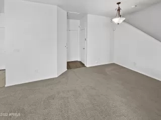 Photo #3: 6433752 Listing 