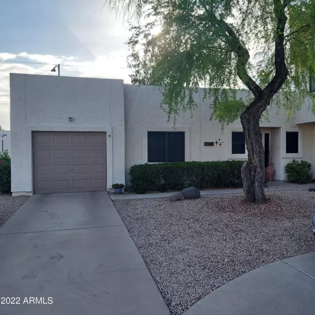 MLS: 6433762 Condo For Sale