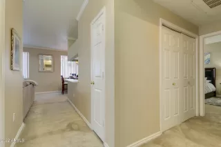 Photo #6: 6434001 Listing