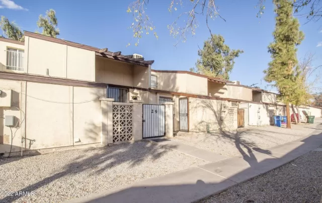 MLS: 6434082 Condo For Sale