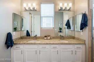 Photo #3: 6434140 Listing