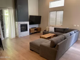 Photo #4: 6434140 Listing