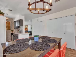 Photo #5: 6434235 Listing