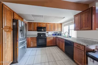 Photo #3: 6434270 Listing 