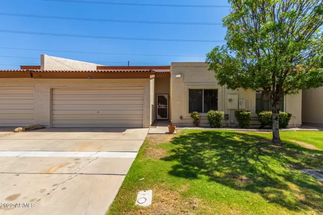 MLS: 6434274 Condo For Sale