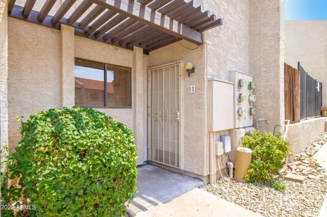 MLS: 6434373 Condo For Sale