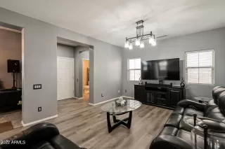 Photo #4: 6434452 Listing 