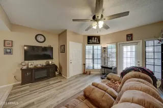 Photo #4: 6434590 Listing