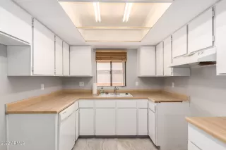 Photo #4: 6434938 Listing